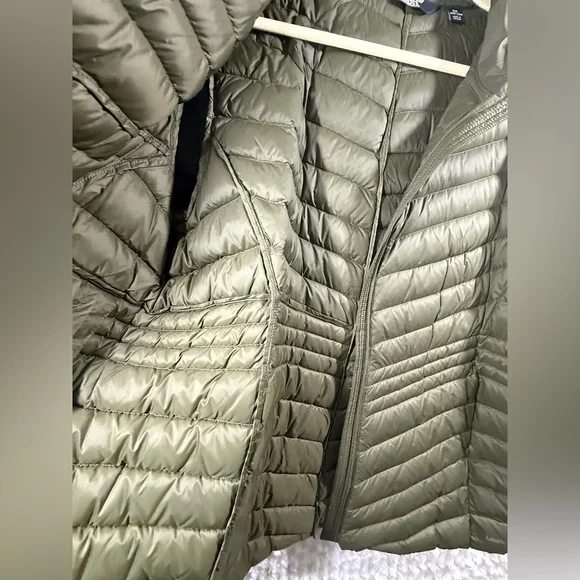 Lands End Women’s 2X Olive Green Wanderweight Packable Down Hooded Long Jacket - Picture 10 of 11